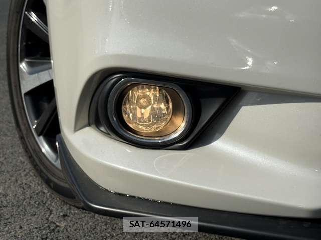 Subaru LEGACY B4 2016-09 7220701-27