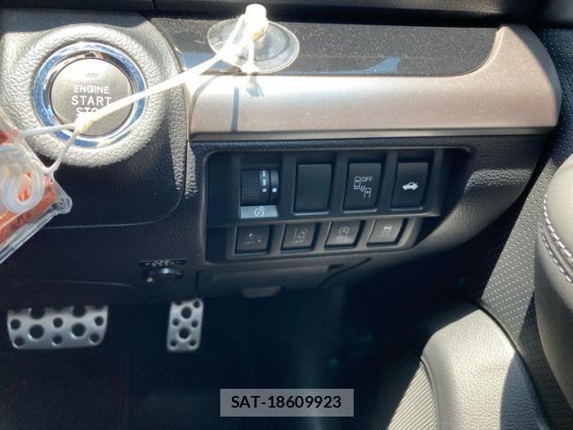 Subaru LEGACY B4 2015-10 7220697-23