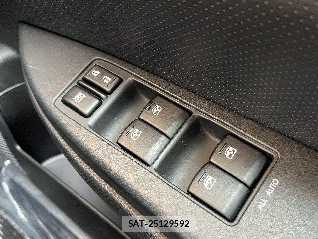 Subaru LEGACY B4 2013-04 7327921-17