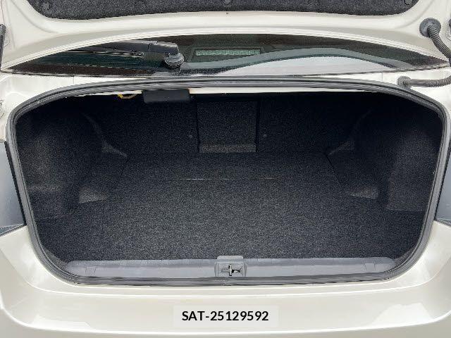 Subaru LEGACY B4 2013-04 7327921-20