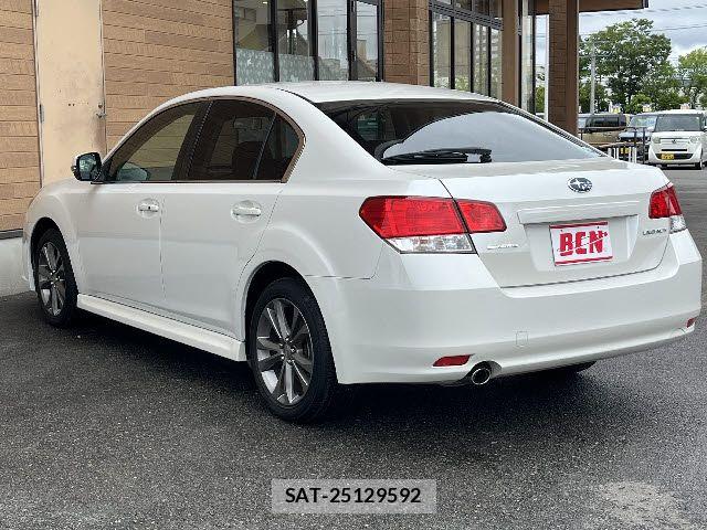 Subaru LEGACY B4 2013-04 7327921-8