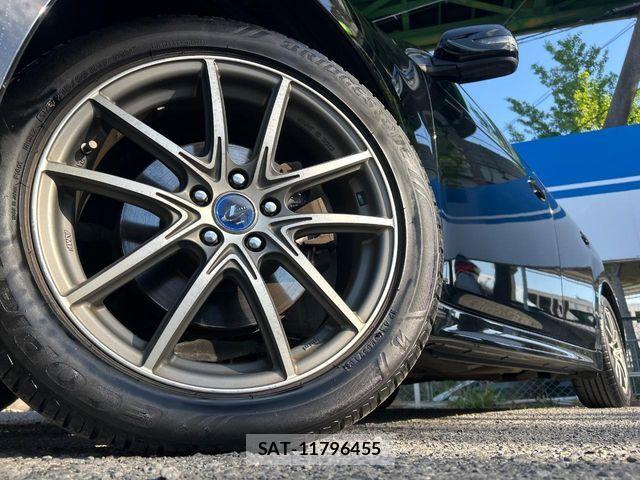 Subaru LEGACY B4 2011-06 7358413-12