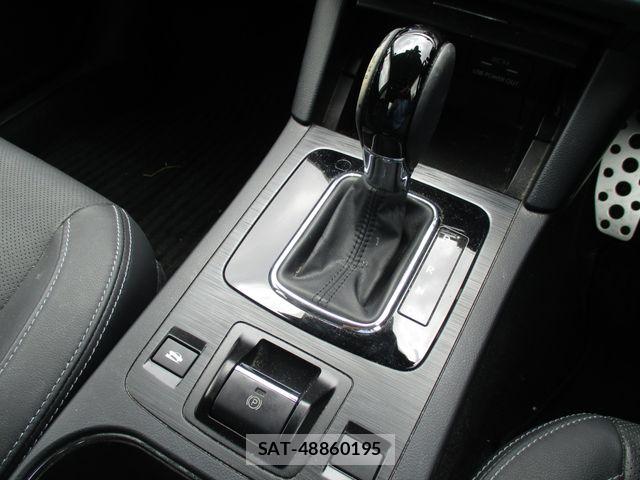 Subaru LEGACY B4 2017-08 7455284-23