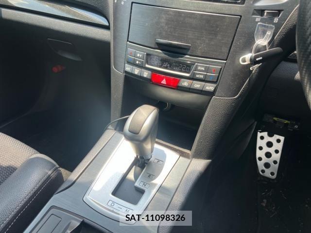 Subaru LEGACY B4 2013-04 7455288-17