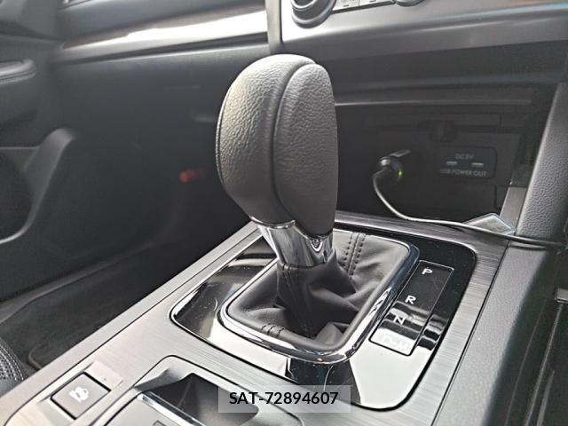Subaru LEGACY B4 2017-02 7501206-13