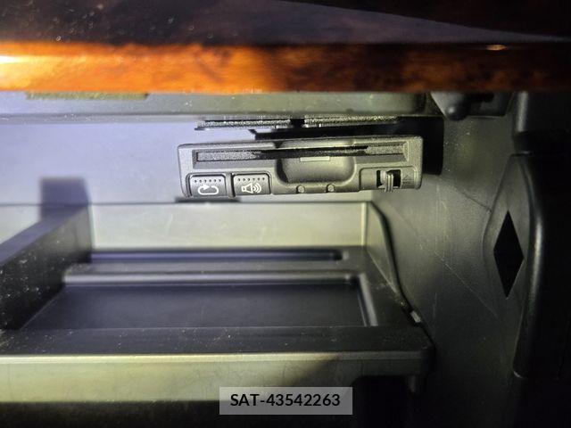Subaru LEGACY B4 2009-10 7724930-12