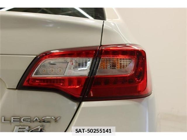 Subaru LEGACY B4 2018-06 7724924-14