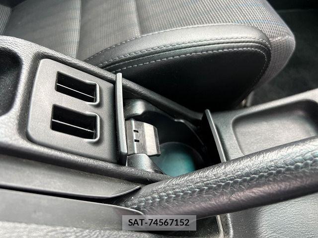 Subaru LEGACY B4 2001-02 7786331-17