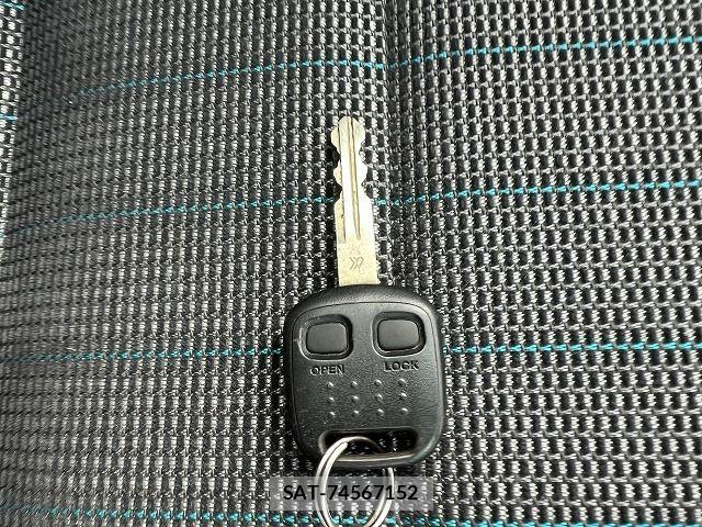 Subaru LEGACY B4 2001-02 7786331-18