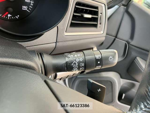 Subaru LEGACY B4 2016-05 7877253-16