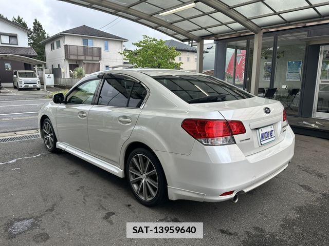 Subaru LEGACY B4 2013-05 7962341-19