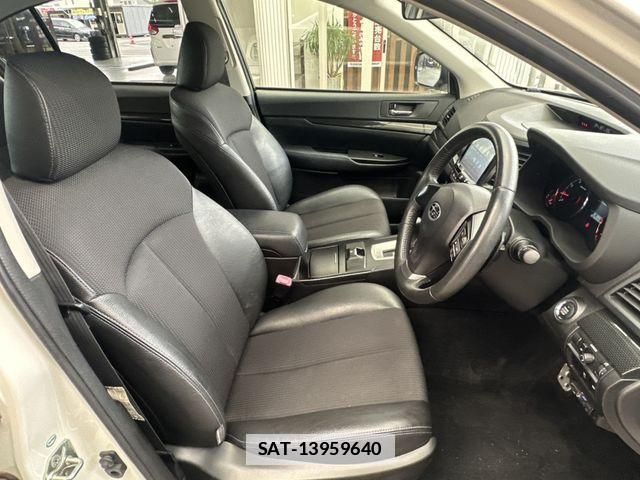 Subaru LEGACY B4 2013-05 7962341-26