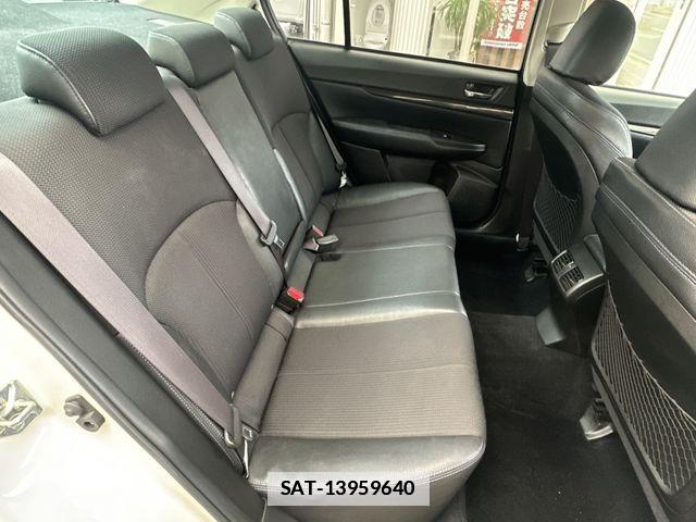 Subaru LEGACY B4 2013-05 7962341-27