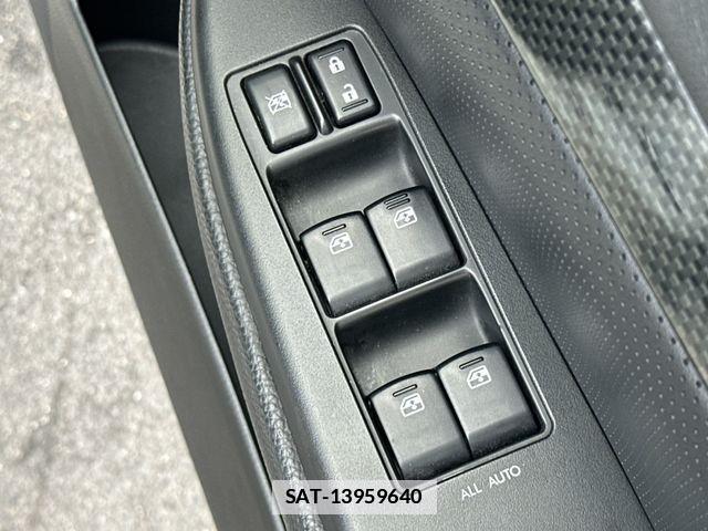 Subaru LEGACY B4 2013-05 7962341-29