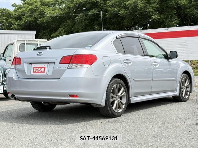 Subaru LEGACY B4 2013-07 8074278-20