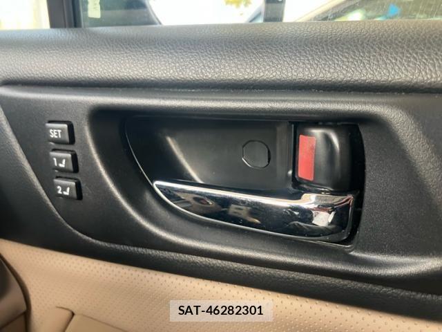 Subaru LEGACY B4 2017-01 8100057-25