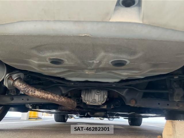 Subaru LEGACY B4 2017-01 8100057-5