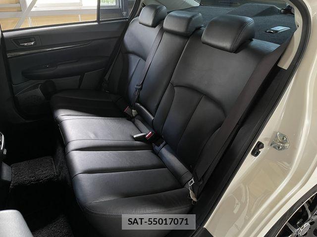 Subaru LEGACY B4 2012-09 8146044-11
