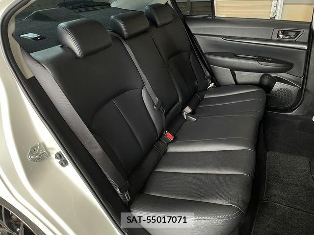 Subaru LEGACY B4 2012-09 8146044-23