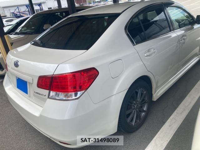Subaru LEGACY B4 2011-07 8208265-4