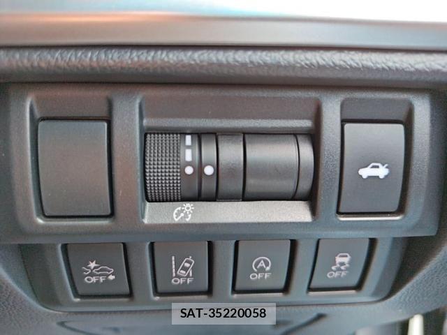 Subaru LEGACY B4 2015-07 8208263-13