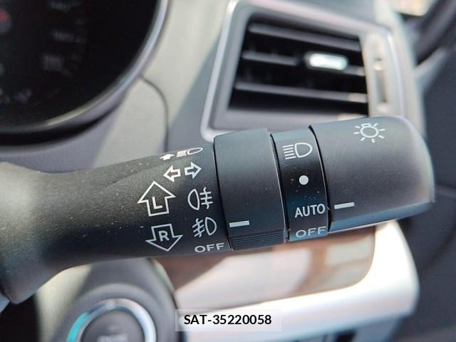 Subaru LEGACY B4 2015-07 8208263-15