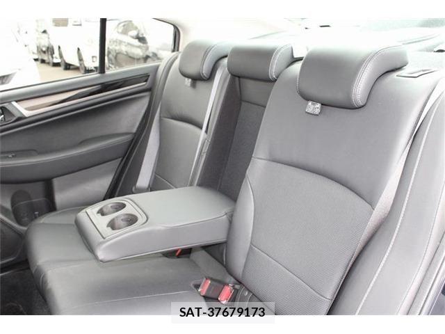 Subaru LEGACY B4 2015-08 8230579-17