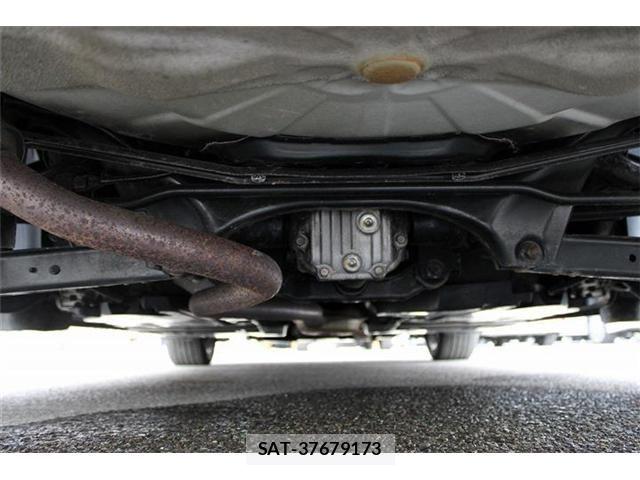 Subaru LEGACY B4 2015-08 8230579-19