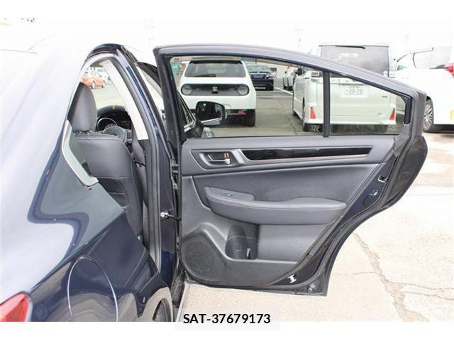 Subaru LEGACY B4 2015-08 8230579-26