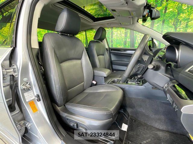 Subaru LEGACY B4 2016-05 8230571-7
