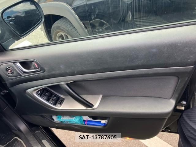 Subaru LEGACY B4 2007-09 8230572-8