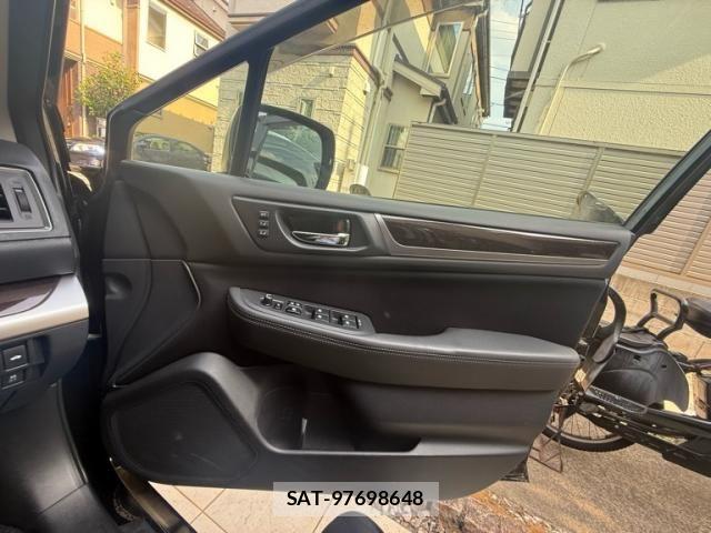 Subaru LEGACY B4 2016-09 8315112-14