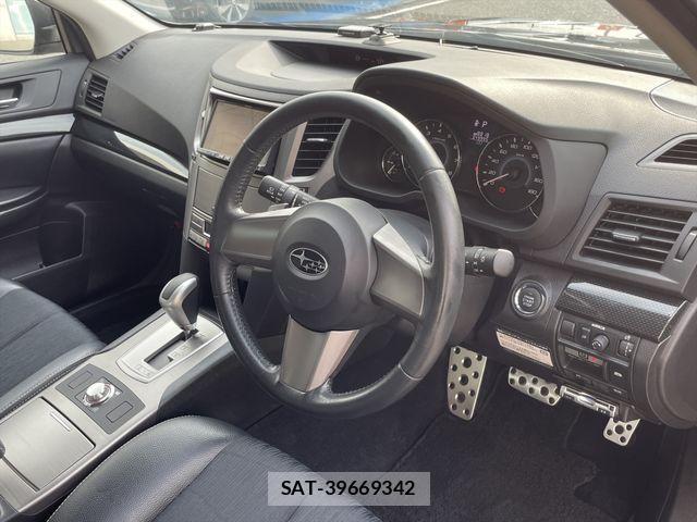 Subaru LEGACY B4 2009-09 8315110-11