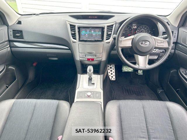 Subaru LEGACY B4 2011-03 8366645-1
