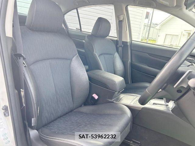 Subaru LEGACY B4 2011-03 8366645-8