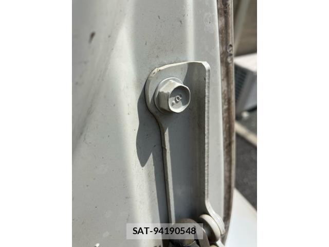 Subaru LEGACY B4 2014-03 8366644-19