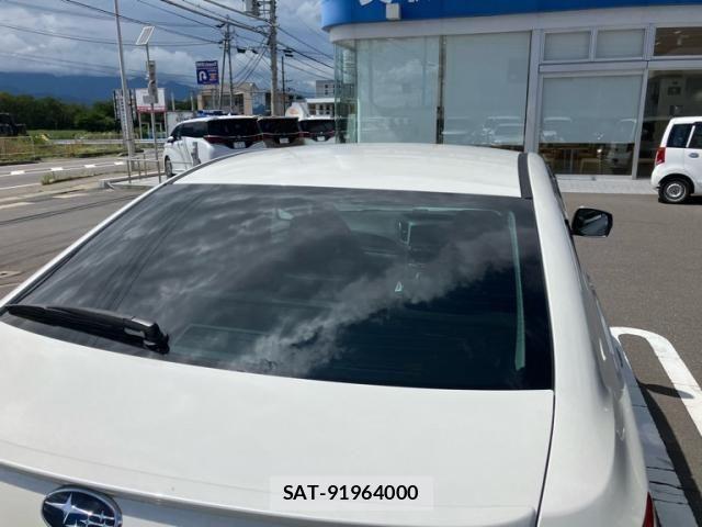 Subaru LEGACY B4 2013-06 8438318-9