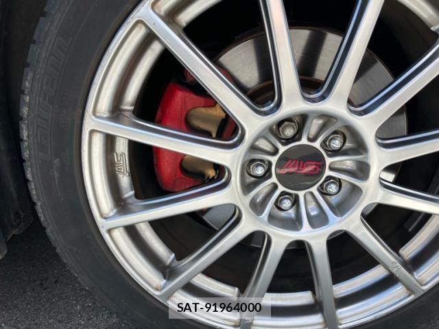 Subaru LEGACY B4 2013-06 8438318-5