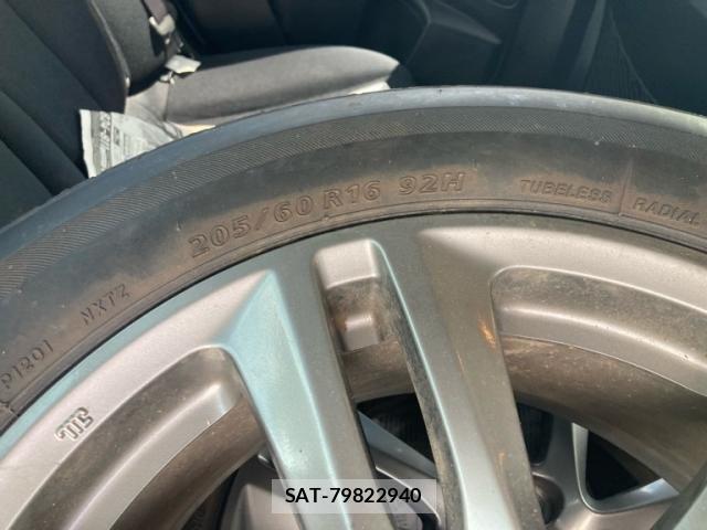 Subaru LEGACY B4 2013-08 8457781-11