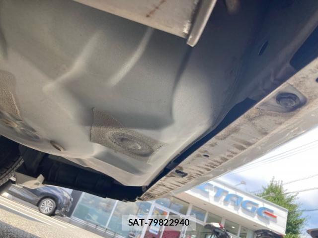Subaru LEGACY B4 2013-08 8457781-12