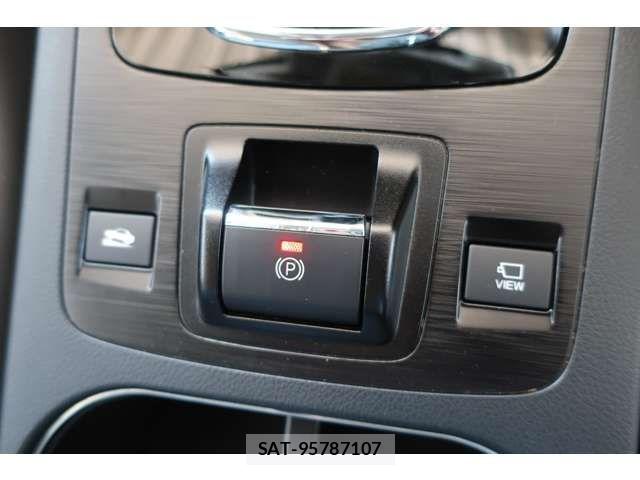 Subaru LEGACY B4 2017-10 8525460-15