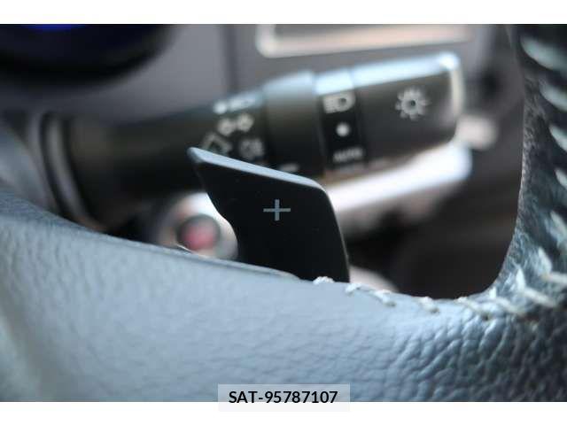 Subaru LEGACY B4 2017-10 8525460-18