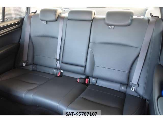 Subaru LEGACY B4 2017-10 8525460-6