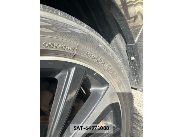 Subaru LEGACY B4 2017-02 8562368-6