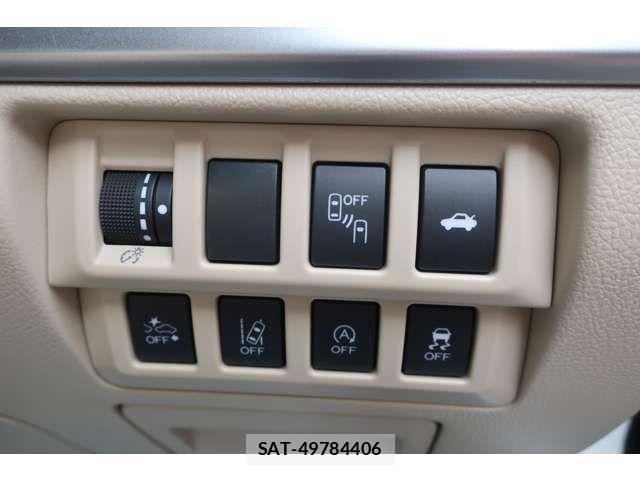 Subaru LEGACY B4 2018-03 8780808-15
