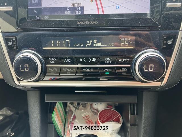 Subaru LEGACY B4 2018-09 8796416-17