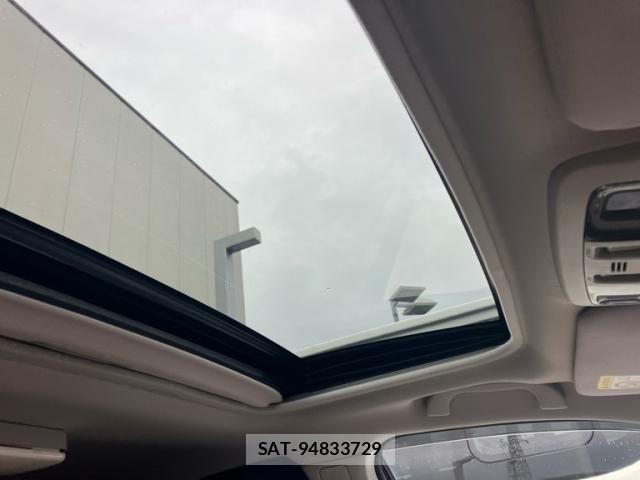 Subaru LEGACY B4 2018-09 8796416-20