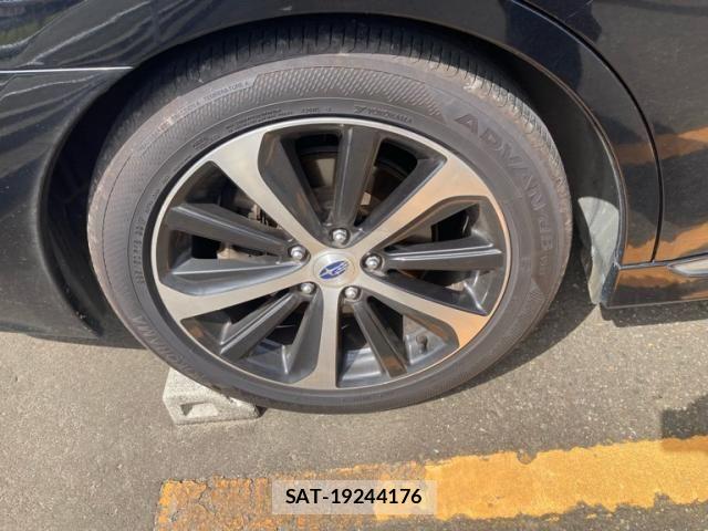 Subaru LEGACY B4 2016-02 8829868-5