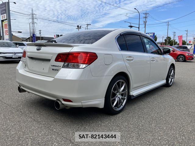 Subaru LEGACY B4 2014-06 8829867-2