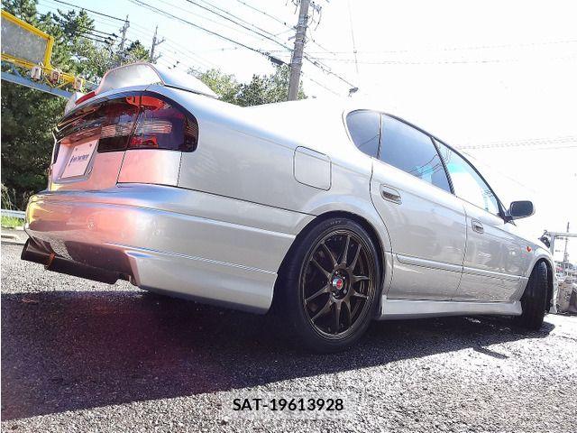 Subaru LEGACY B4 2002-03 8880421-11